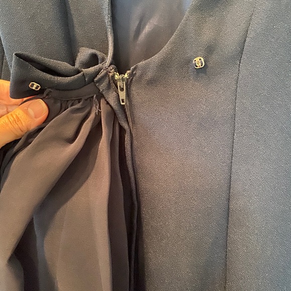 Alfred Angelo Size small Navy Gown- worn once- Perfect for Prom or Bridesmaid - Picture 5 of 6